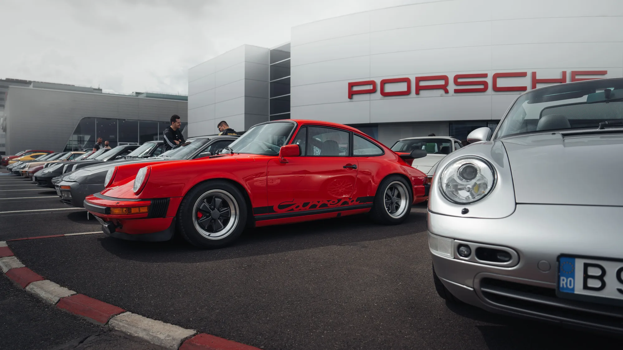 Porsche Classics - frame 1