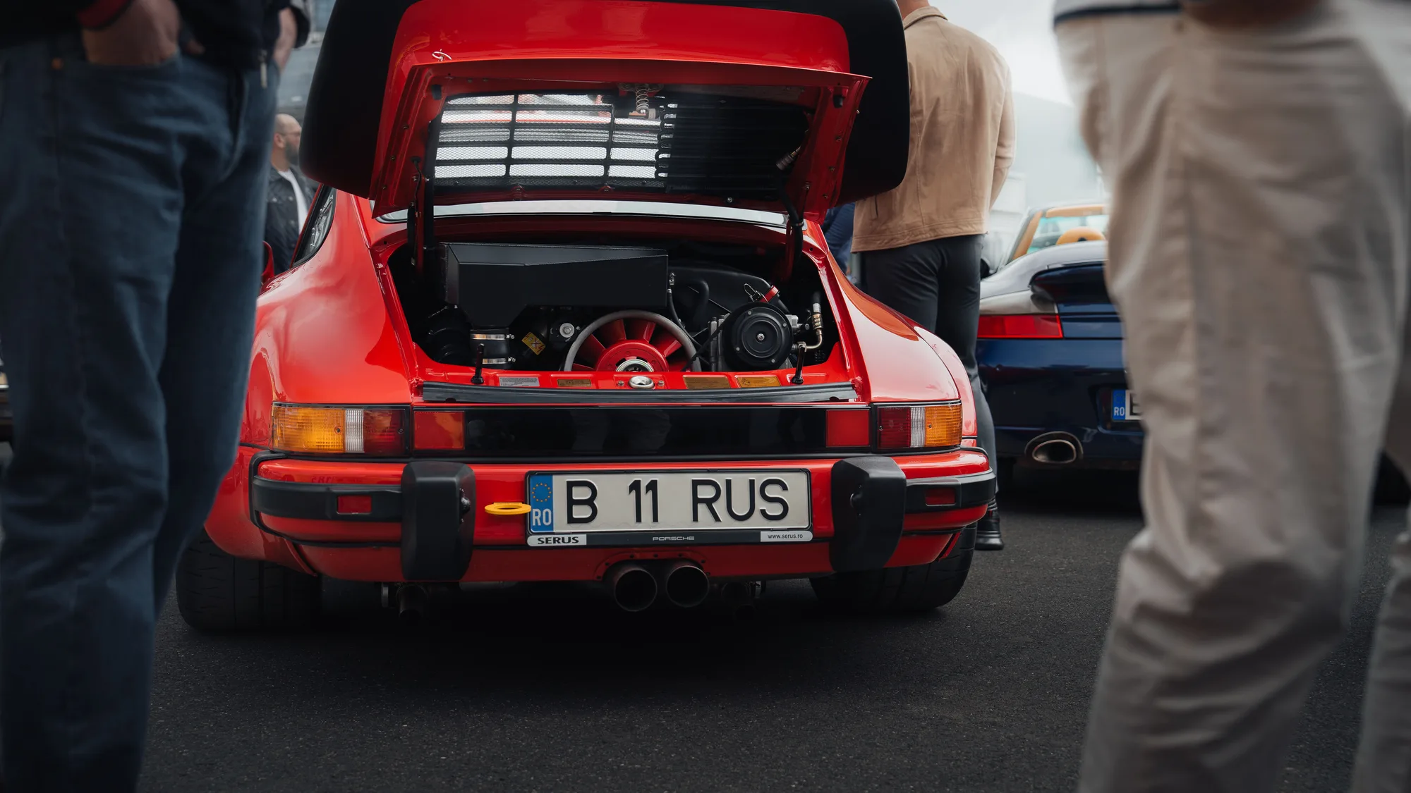 Porsche Classics - frame 3