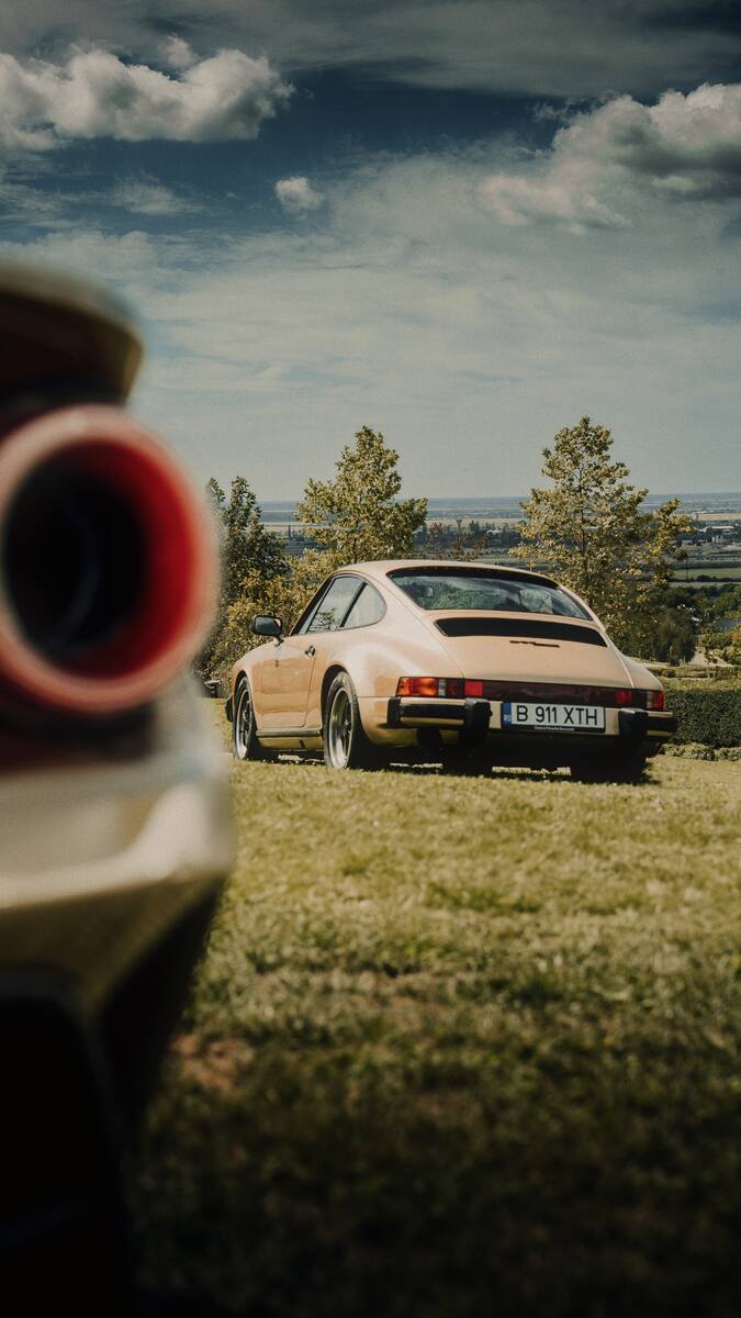 Custom Society 2024 · 09