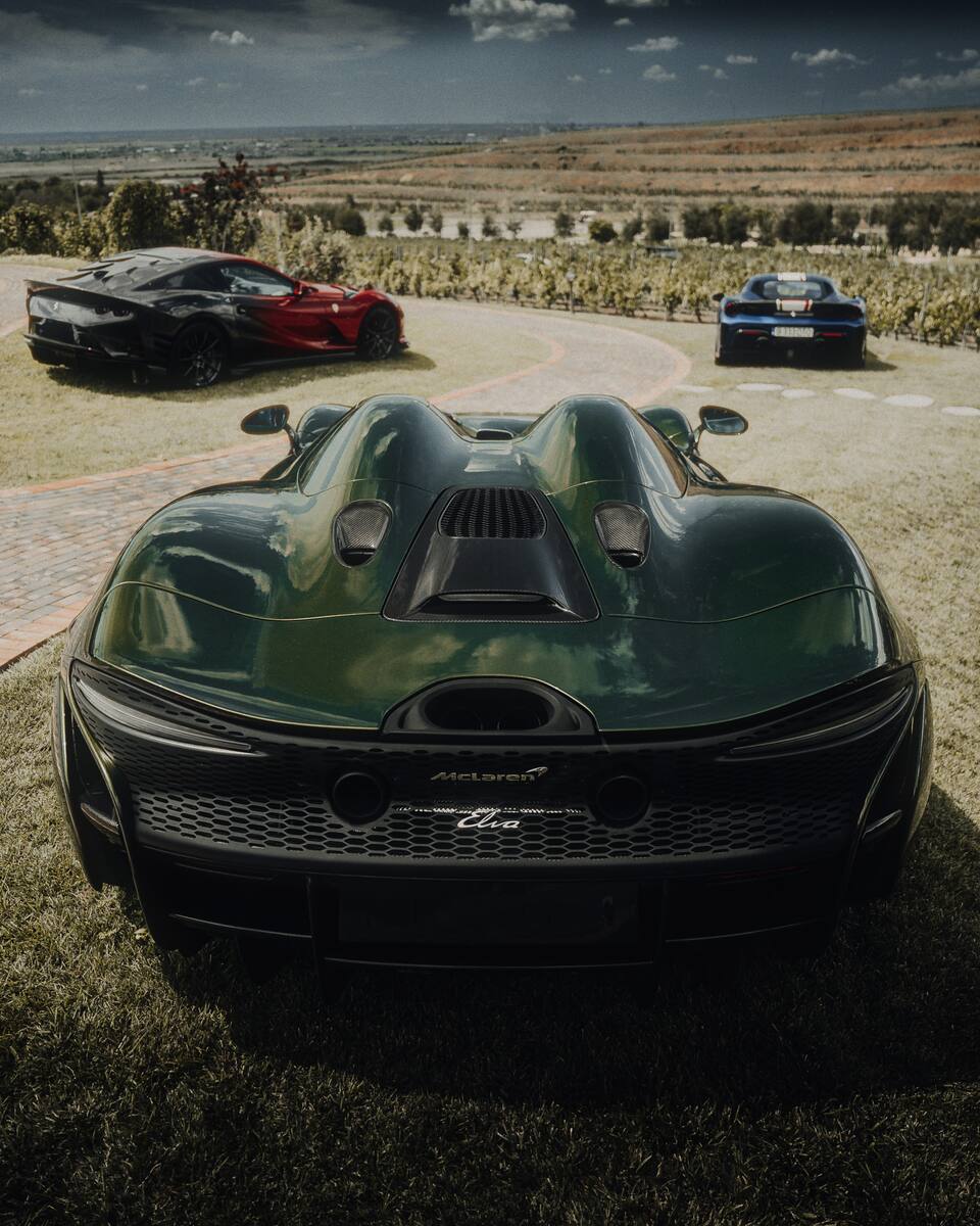 Custom Society 2024 · 02