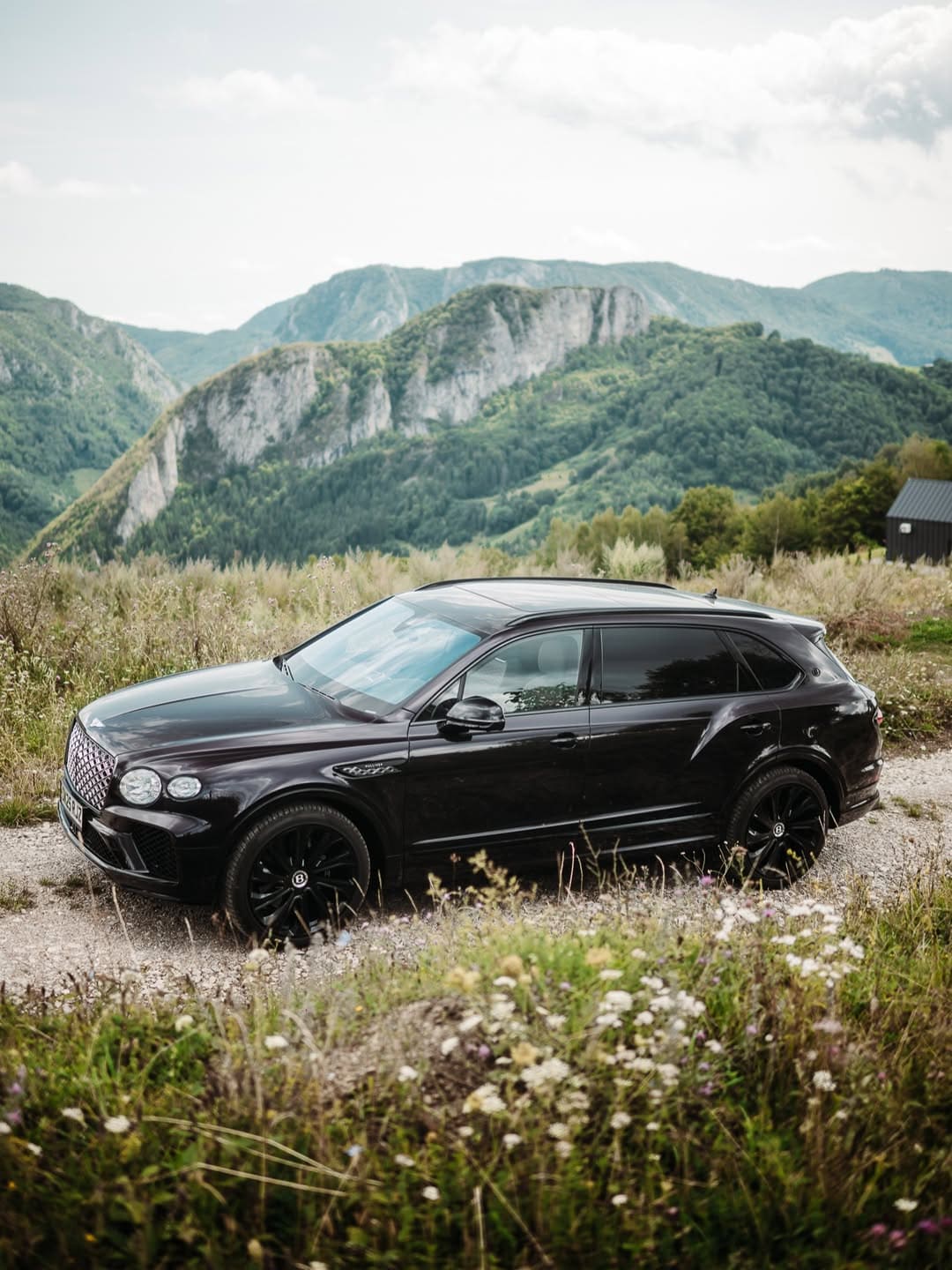 Bentley on Cheile Turzii frame 5