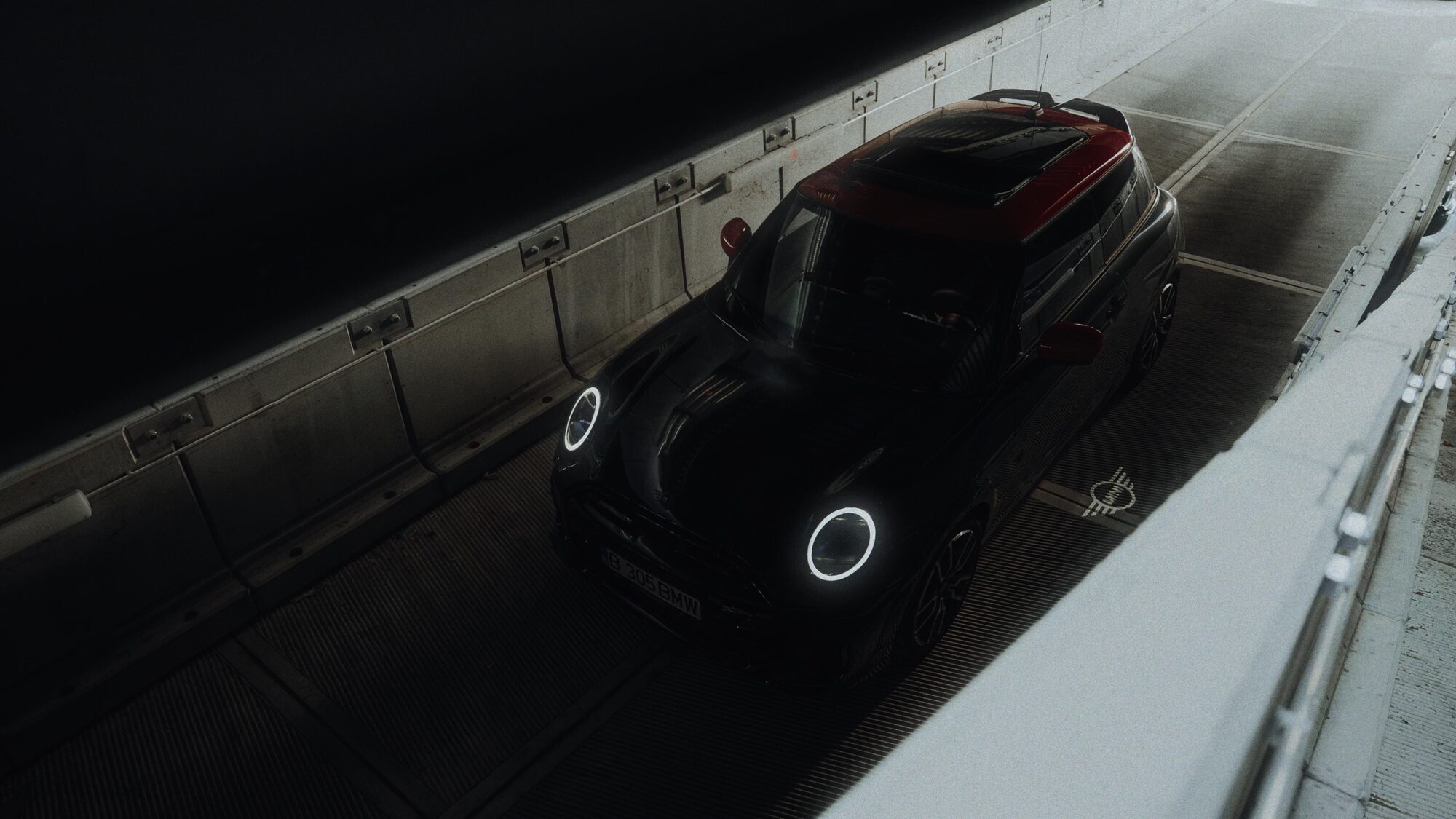 Mini Cooper S frame 5