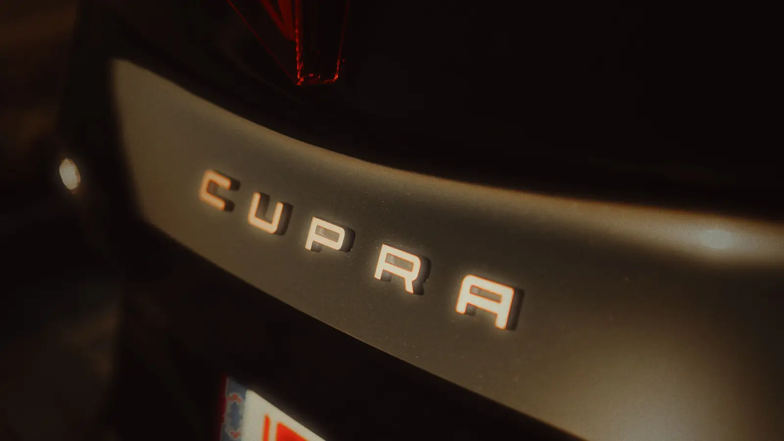 Cupra frame 6