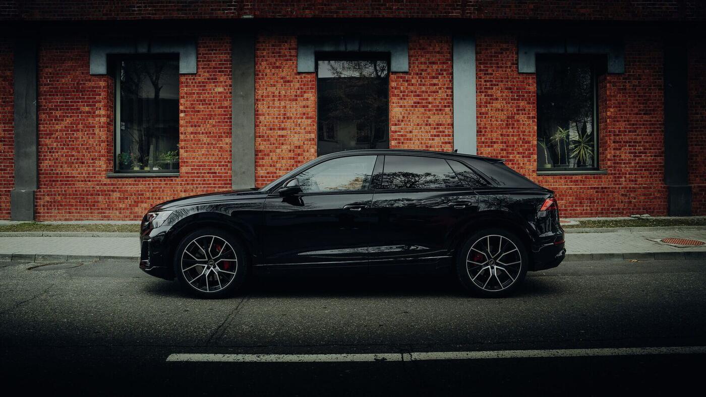 Audi Q8, frame 2